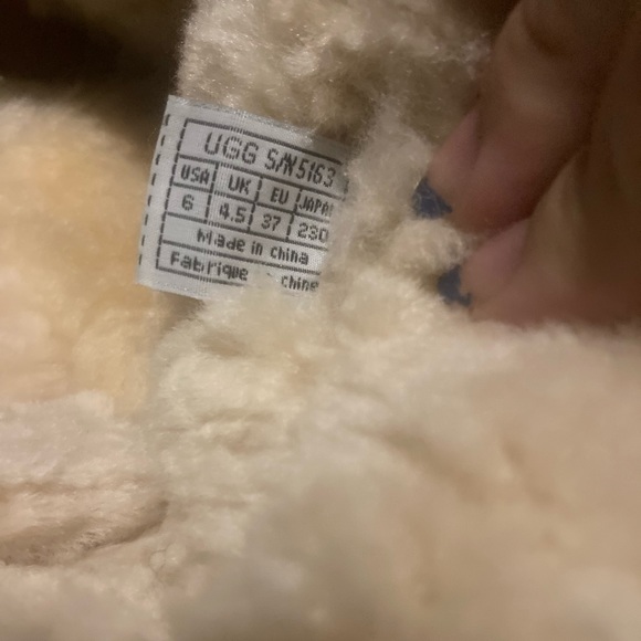 Ugg boots size 6 brand new - Picture 3 of 5
